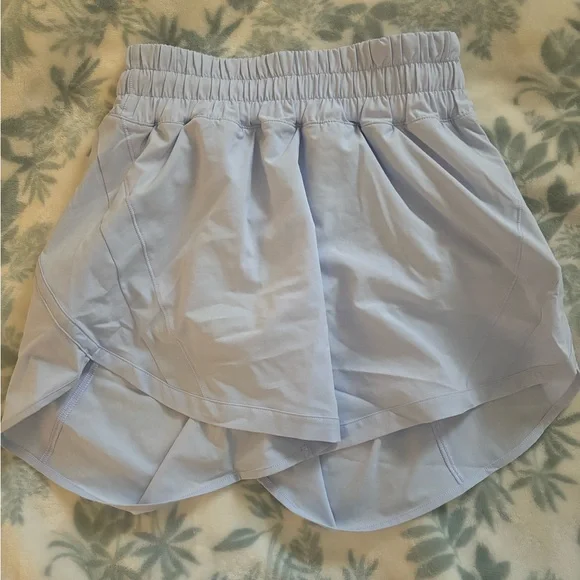 Lululemon Track That Mid-Rise Lined Short - Picture 2 of 4